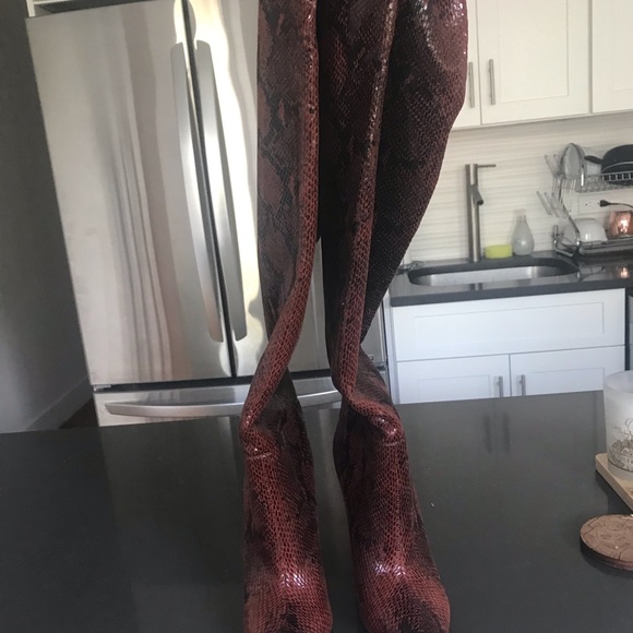 Snake western oversized thigh high boot - Picture 5 of 5